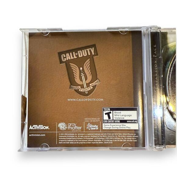 VTG Activision Call of Duty United Offensive Expansion Pack 2 CD Set with Key - Picture 5 of 5